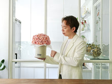 Load image into Gallery viewer, FLORAL BOX - Pink Roses