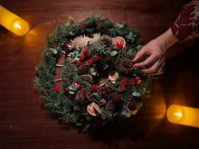 Load image into Gallery viewer, Duo Spectrum Christmas Wreaths | 聖誕花環光譜