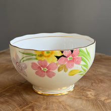 Load image into Gallery viewer, Roslyn China Made in England Milk jar & sugar bowl set