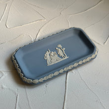 Load image into Gallery viewer, RARE FIND. Wedgwood Jasperware. Made in England. Blue&white rectangular dish. Set of 5