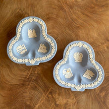 Load image into Gallery viewer, Wedgwood Jasperware. Made in England. Blue&white Club Dish. Set of 2