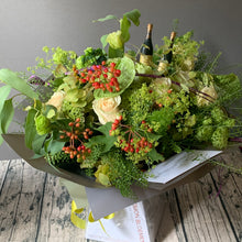 Load image into Gallery viewer, The green bouquet
