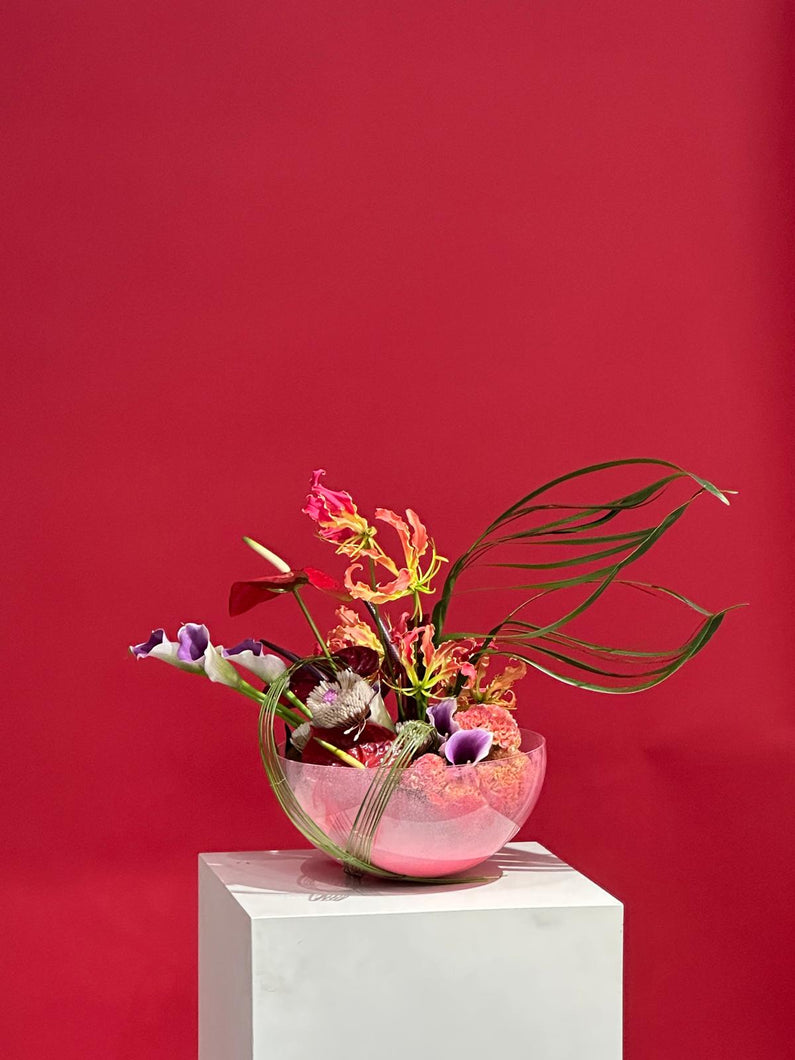 August Masterclass : Planet‑Shaped Floral Sculpture Workshop | 8月花藝大師班： 星球形雕塑花藝工作坊