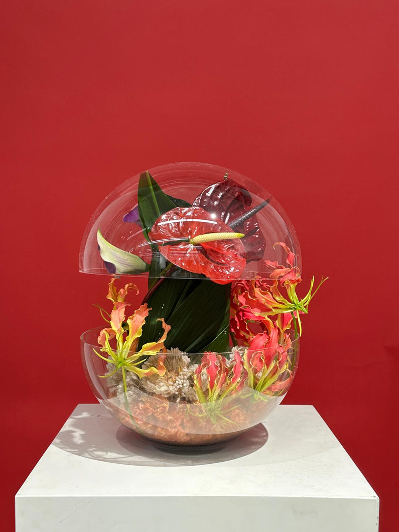 August Masterclass : Planet‑Shaped Floral Sculpture Workshop | 8月花藝大師班： 星球形雕塑花藝工作坊
