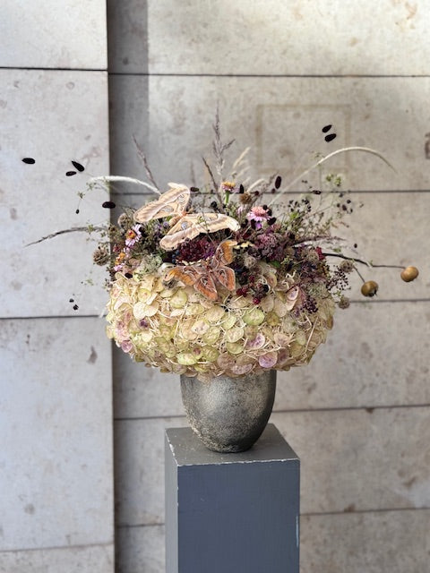 Master Class In Floral Installations with America's Cup Champion Attila Nemeth