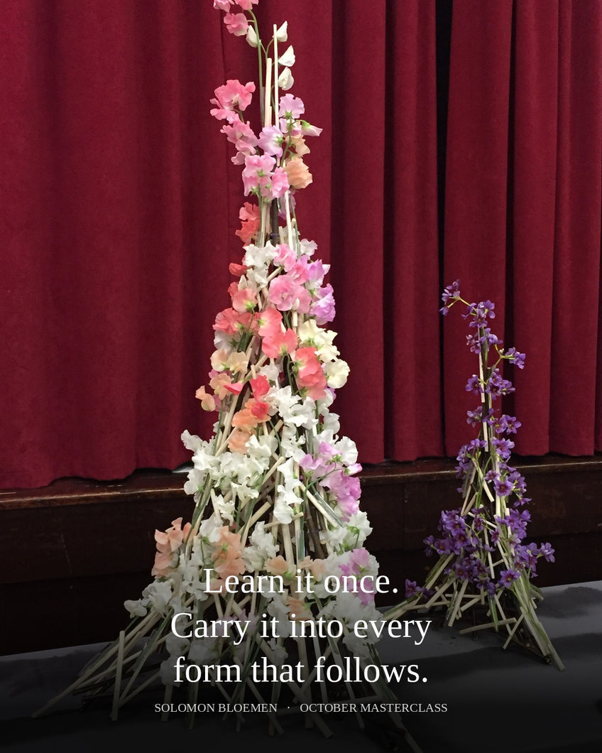 OCTOBER Masterclass:  Floral Eiffel Tower | 10 月花藝大師班：艾菲爾結構花塔
