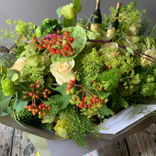 Load image into Gallery viewer, The green bouquet
